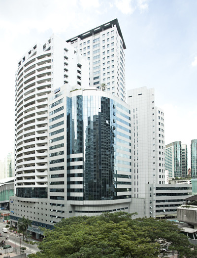 吉隆坡 UOA Centre 楼体外观，MCC 马来西亚本地支持节点